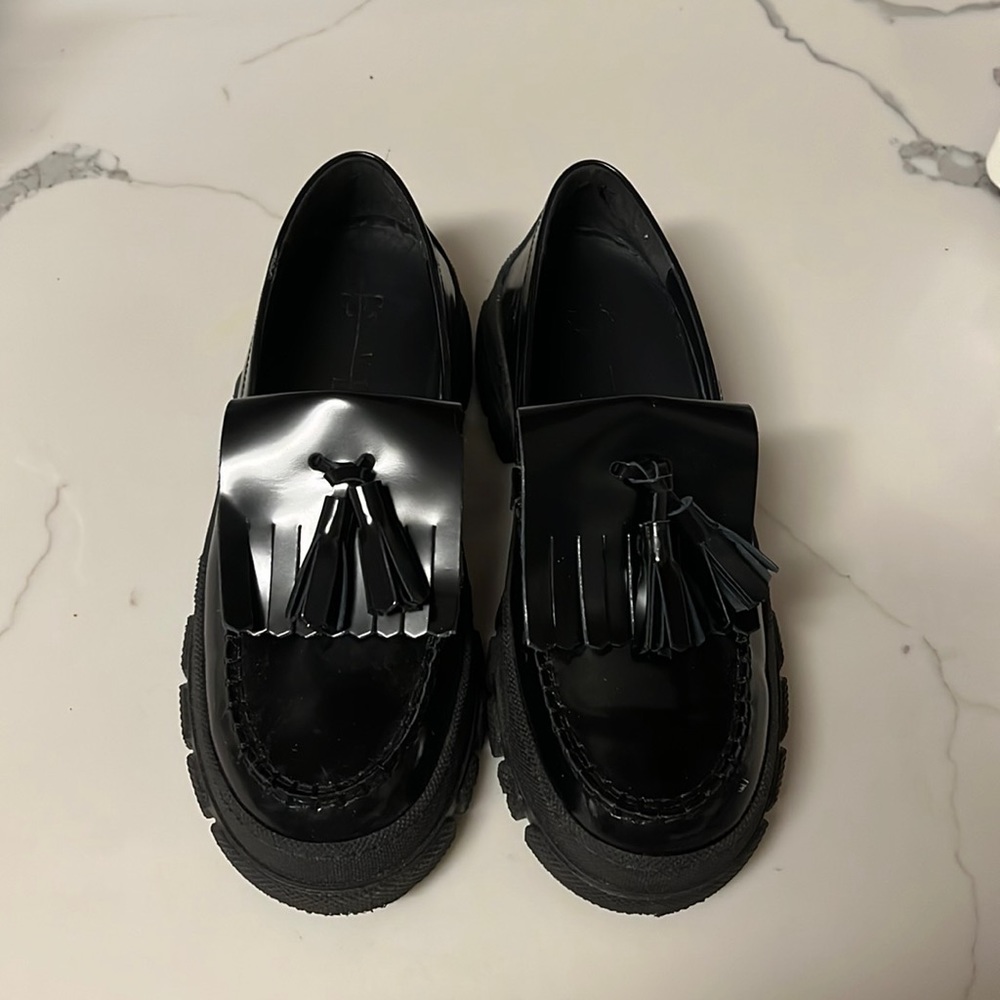MaxMara Black leather platform loafers with toggle